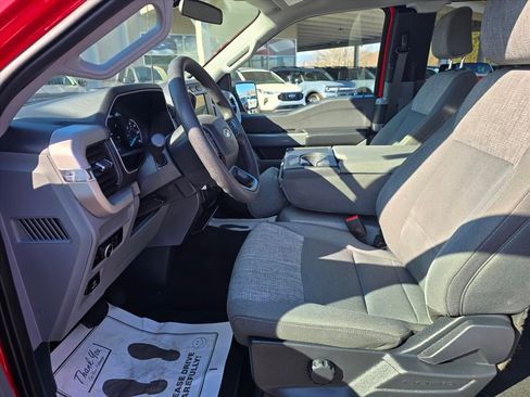 Used 2022 Ford F150 XLT image 9