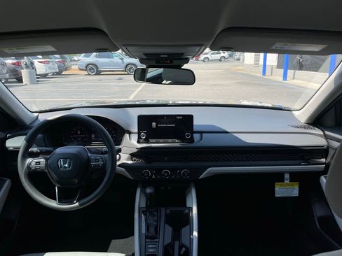 Certified 2025 Honda Accord LX image 2