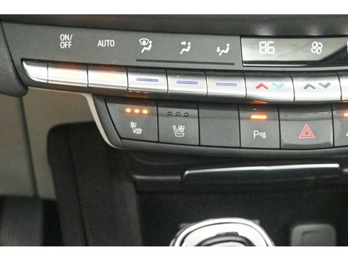 Used 2023 Cadillac XT4 Premium Luxury AWD/4WD image 48