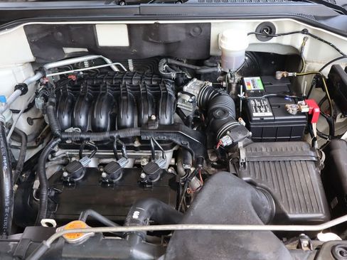 Used 2008 Mitsubishi Endeavor LS AWD/4WD image 36