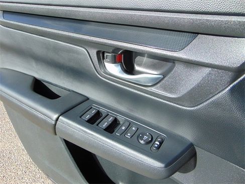 Certified 2023 Honda CR-V EX image 20