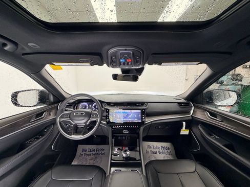 New 2026 Jeep Grand Cherokee L Limited AWD/4WD image 14