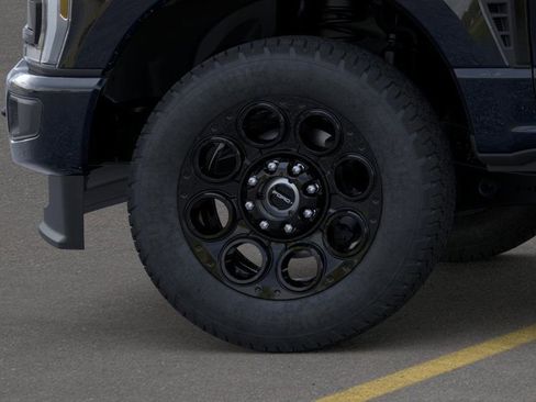 New 2026 Ford F350 XLT w/ XLT Premium Package AWD/4WD image 19