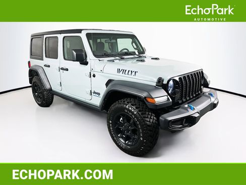 Used 2023 Jeep Wrangler Unlimited w/ Cold Weather Group AWD/4WD image 1