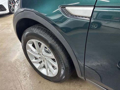 Used 2017 Land Rover Discovery Sport HSE image 23