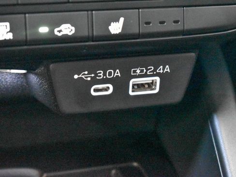 New 2026 Subaru Outback Limited AWD/4WD image 25