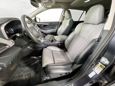 Used 2023 Subaru Outback Limited AWD/4WD image 22