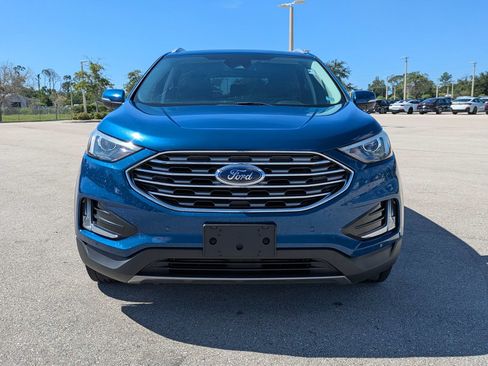 Used 2022 Ford Edge Titanium AWD/4WD image 3