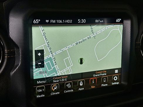Used 2023 Jeep Wrangler Unlimited Sahara AWD/4WD image 21