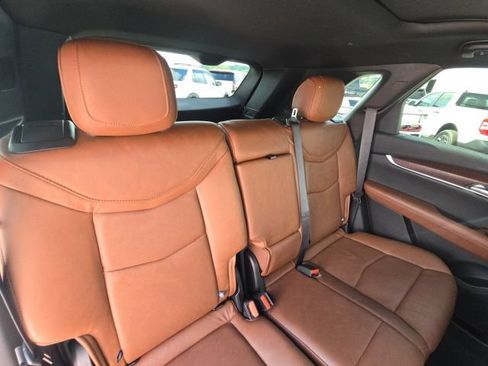 Used 2025 Cadillac XT5 Premium Luxury w/ Technology Package FWD image 14