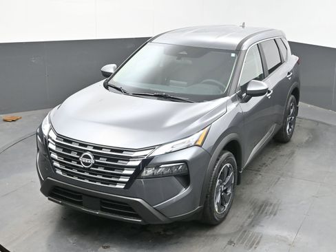 New 2026 Nissan Rogue SV image 31