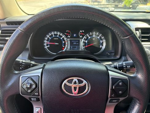 Used 2014 Toyota 4Runner Limited AWD/4WD image 36