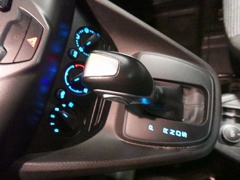 Used 2018 Ford Transit Connect XL image 18