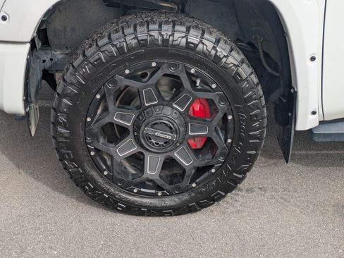 Used 2020 Toyota Tundra SR5 image 8