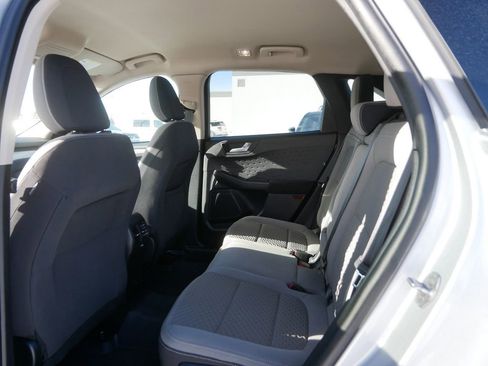 Certified 2020 Ford Escape SE image 15