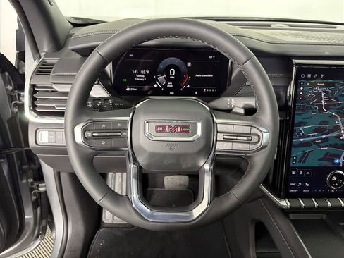 New 2026 GMC Acadia Elevation image 47