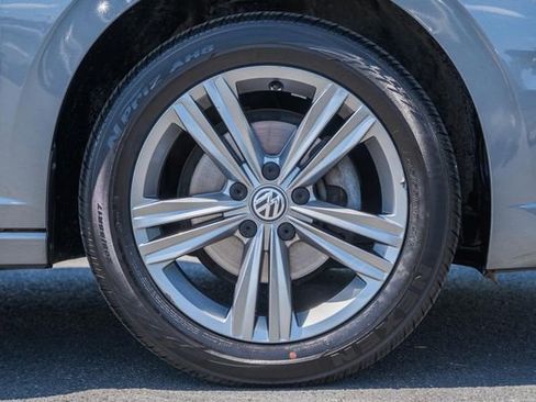 Used 2019 Volkswagen Jetta R-Line w/ R-Line Cold Weather Package FWD image 16