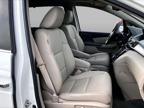Used 2014 Honda Odyssey EX-L image 9