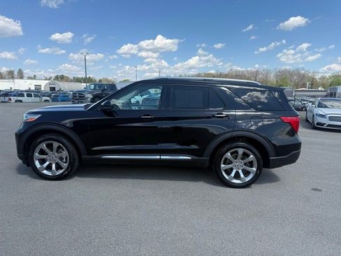 Used 2020 Ford Explorer Platinum w/ Premium Technology Package AWD/4WD image 9
