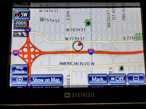 Used 2014 Toyota Avalon Limited image 25