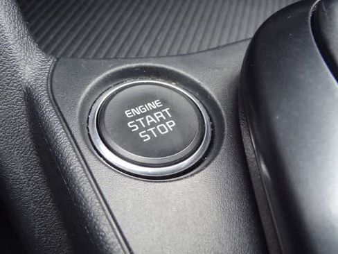 Used 2025 Kia K4 FWD image 32