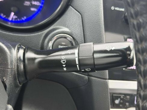 Used 2015 Subaru Legacy 2.5i Limited AWD/4WD image 39