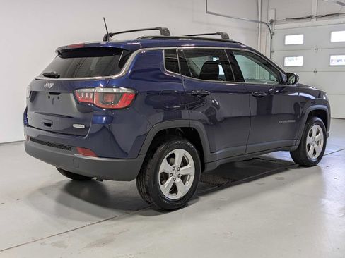Used 2020 Jeep Compass Latitude w/ Cold Weather Group AWD/4WD image 8