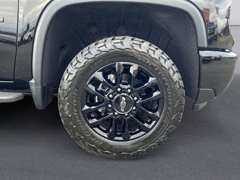 New 2026 Chevrolet Silverado 2500 LT w/ Trail Boss Package image 9
