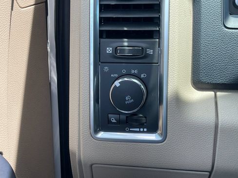 Used 2018 RAM 1500 Limited AWD/4WD image 31