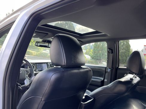 Certified 2021 Toyota Tacoma Limited AWD/4WD image 15