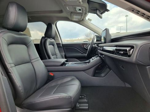New 2026 Lincoln Aviator AWD image 24