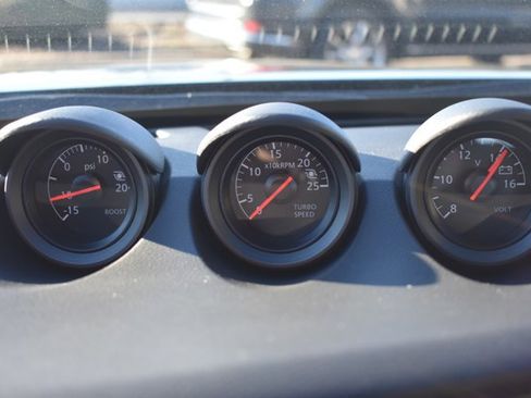 Used 2024 Nissan Z Performance w/ Floor Mat Package image 22