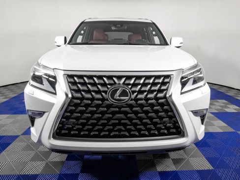 Used 2023 Lexus GX 460 Premium w/ Premium Plus Package AWD/4WD image 3