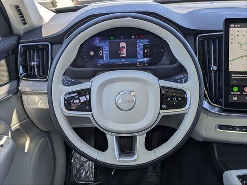 Used 2026 Volvo XC90 T8 Ultra w/ Protection Package Premier AWD/4WD image 13