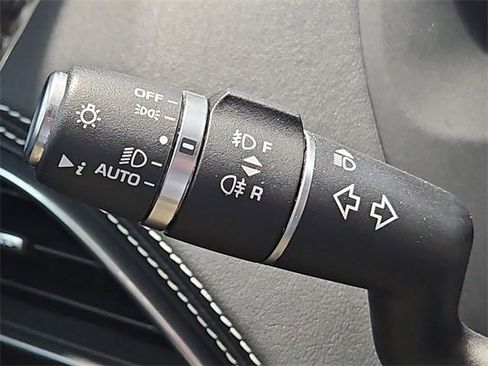 Used 2020 Jaguar F-PACE R-Sport image 35