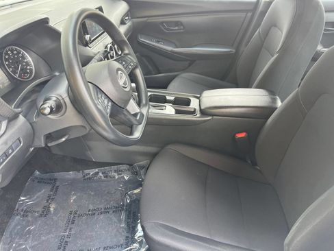 Used 2025 Nissan Sentra S FWD image 30
