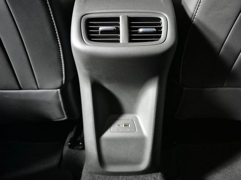 Used 2024 Buick Envision Sport Touring AWD/4WD image 31