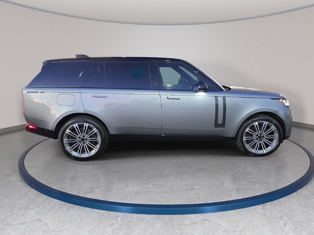 New 2026 Land Rover Range Rover Long Wheelbase Autobiography AWD/4WD image 4