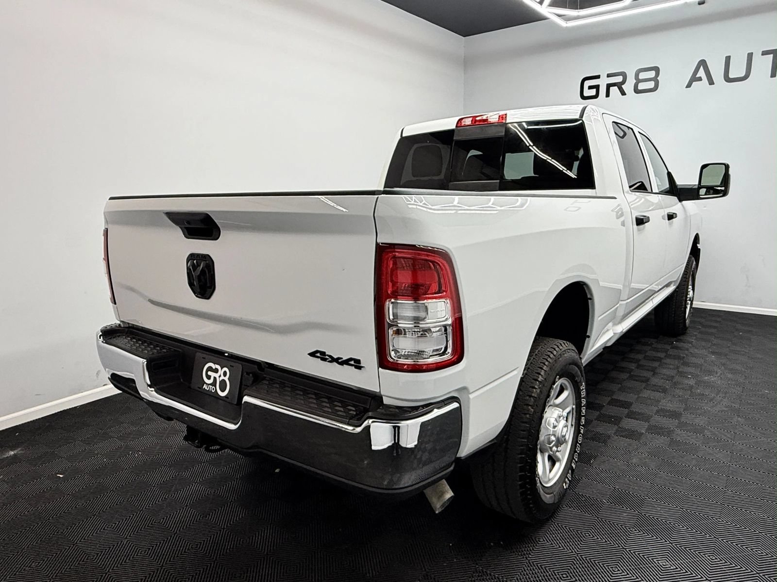 Used 2024 RAM 2500 Tradesman AWD/4WD image 8