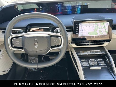 New 2026 Lincoln Nautilus Premier image 24