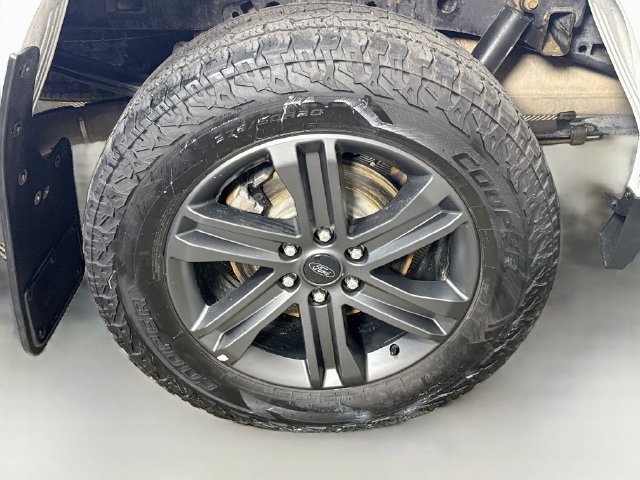 Used 2023 Ford F150 Lariat w/ Equipment Group 502A High AWD/4WD image 32