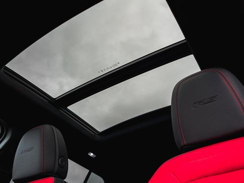 New 2025 Chevrolet Equinox EV RS image 21