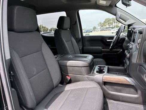 Used 2021 Chevrolet Silverado 1500 LT Trail Boss image 22