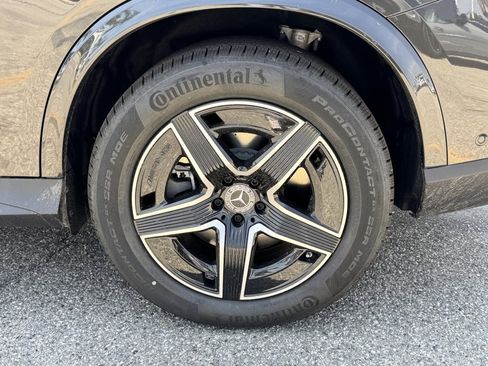 New 2025 Mercedes-Benz GLC 350e 4MATIC image 17