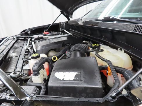 Used 2020 Chevrolet Silverado 1500 High Country image 22