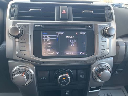 Used 2016 Toyota 4Runner SR5 image 19