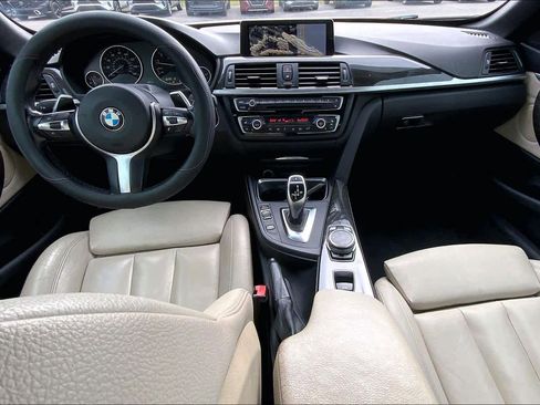 Used 2015 BMW 428i Convertible image 15