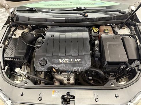 Used 2011 Buick LaCrosse CXS w/ Driver Confidence Package image 40