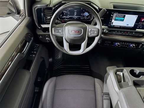 Used 2025 GMC Sierra 1500 Elevation image 20