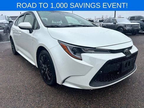 Used 2020 Toyota Corolla LE image 8
